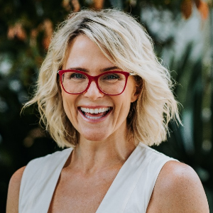 Elke Pascoe