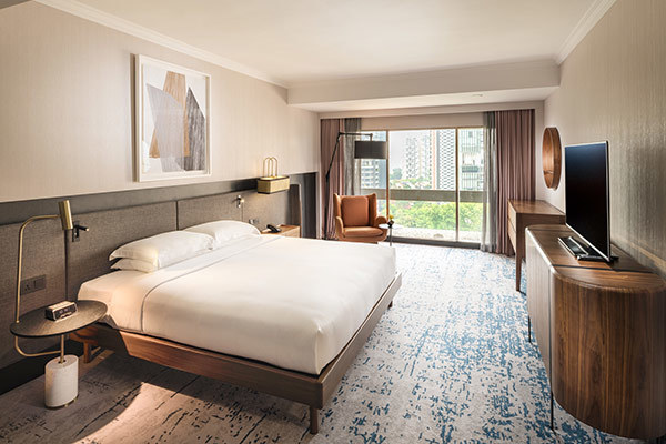 Executive Suite Bedroom