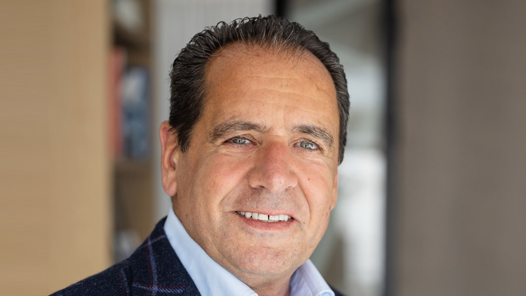 Maurice Bansay — Chairman & Founder, APSYS