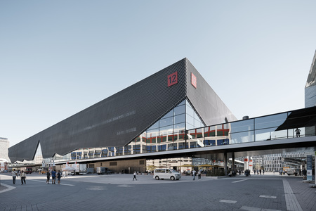 NEW TRADE FAIR HALL NO. 12 AT MESSE FRANKFURT