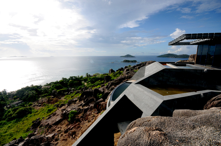 SIX SENSES ZIL PASYON