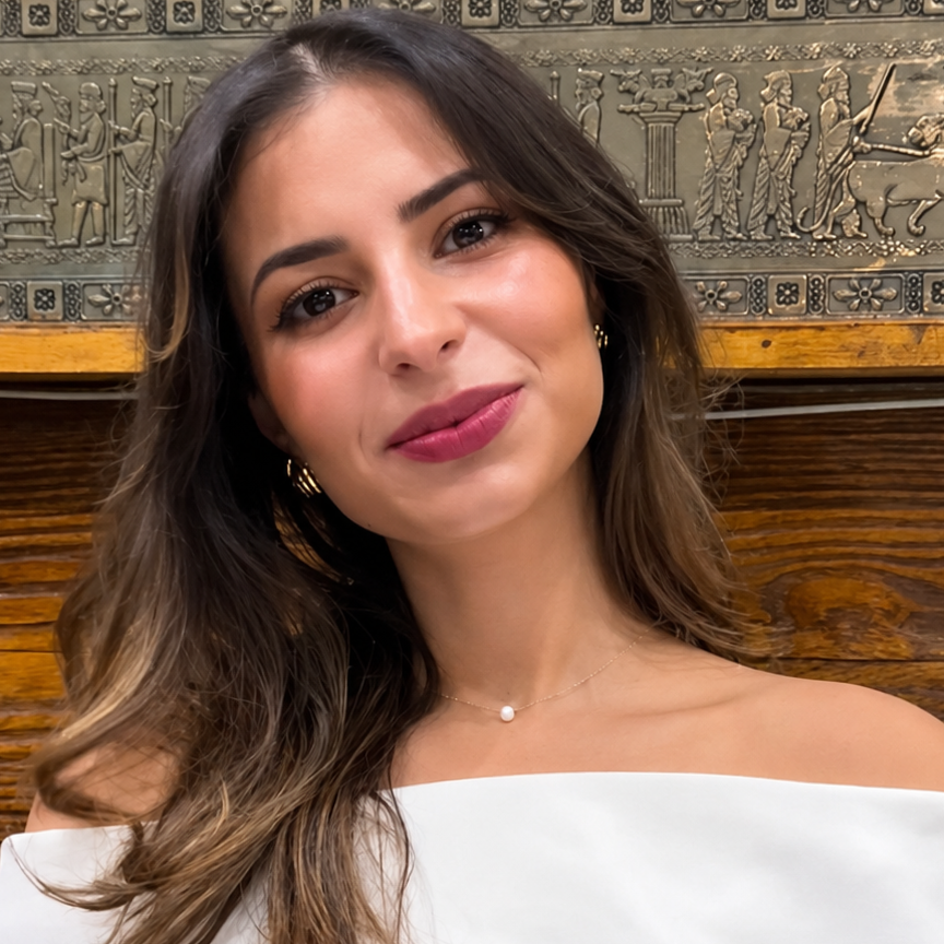 Batoul Achour, Amazon