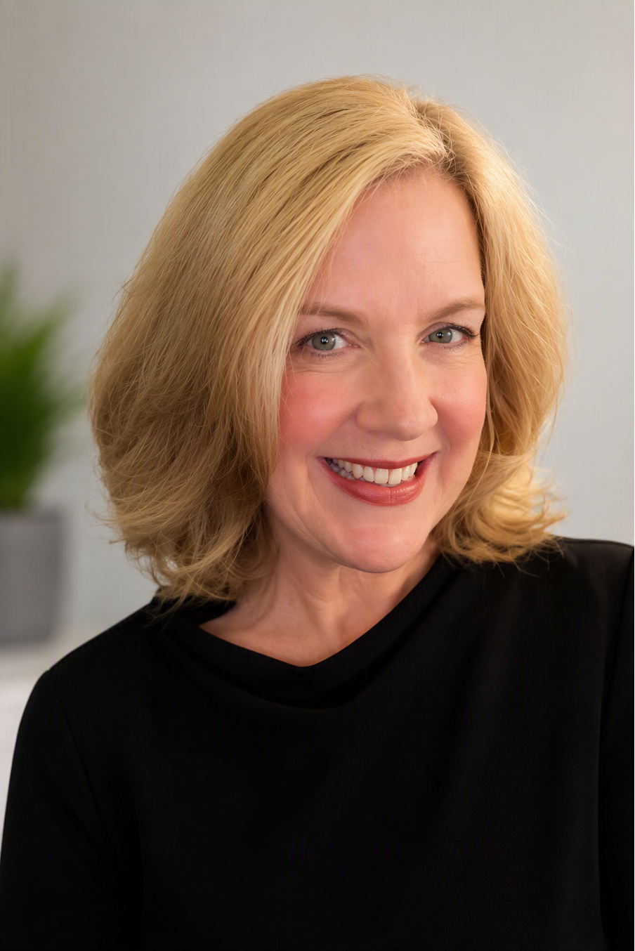 Melanie Smithyman, Atos