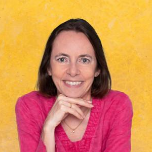 Tania Leger, NetExpat