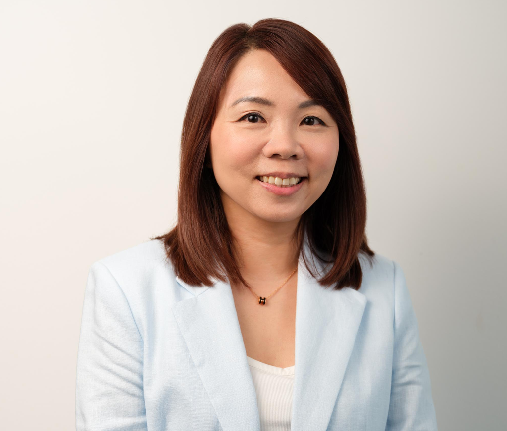 Grace Huang, Vialto