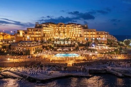 A magnificent location image