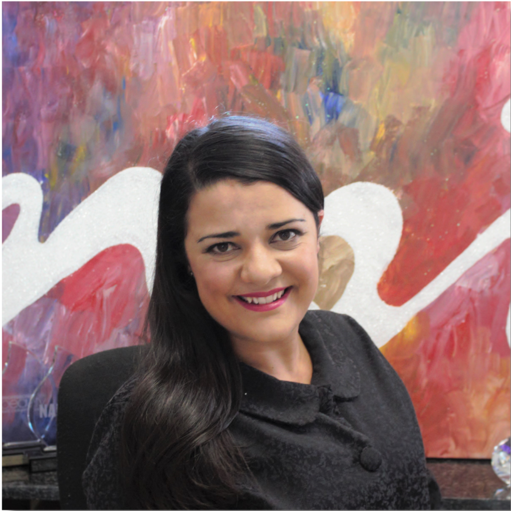 Katia Da Silva, NSI Nail products