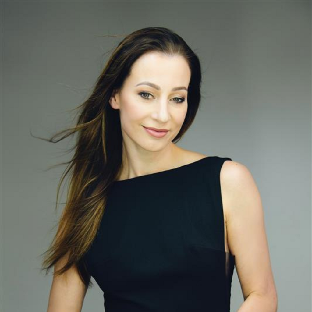Lourette Du Toit, Dermology
