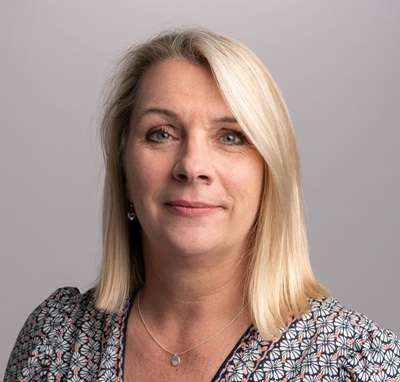 Carola York, FT Specialist