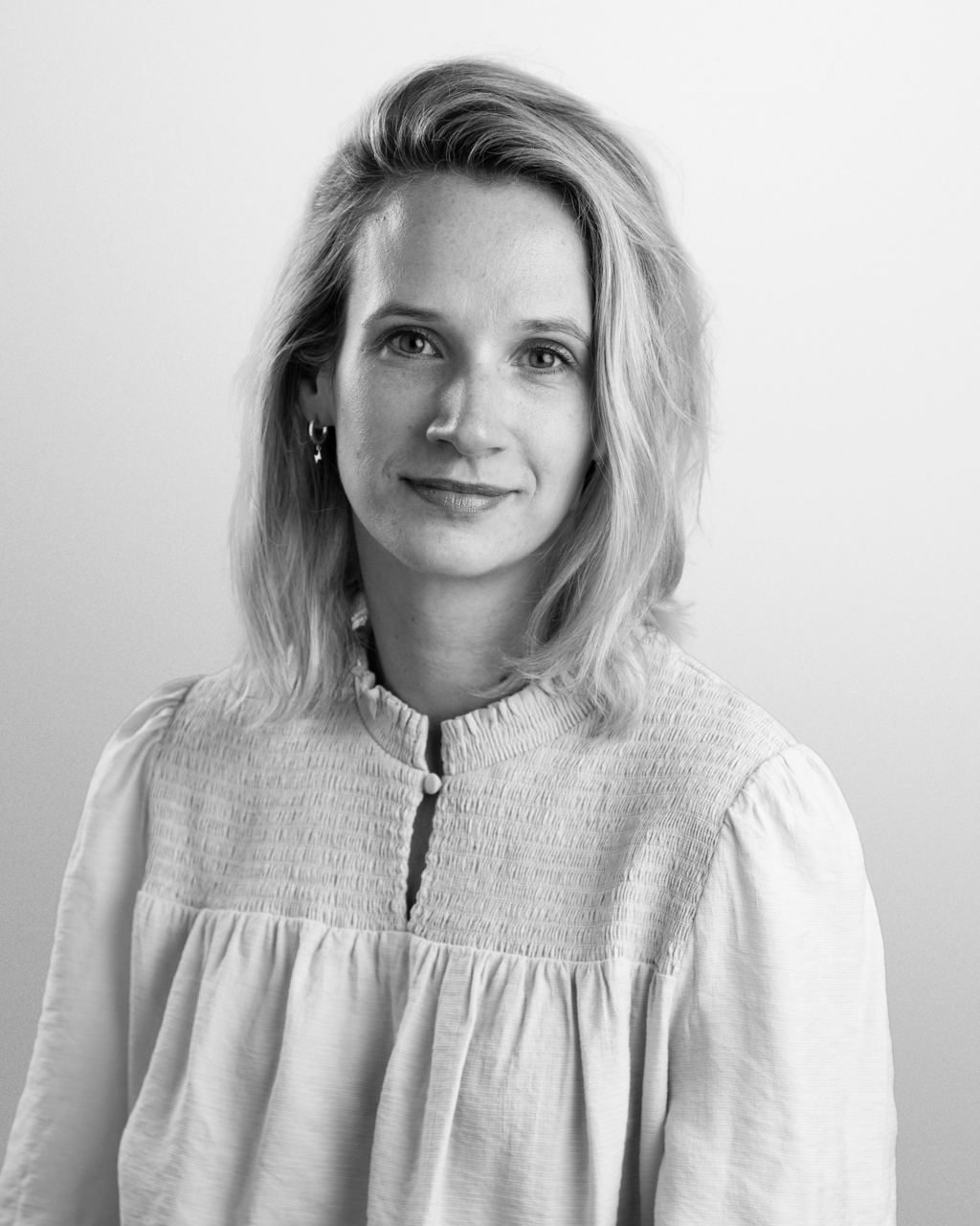 Claudia Shapiro, Stylus
