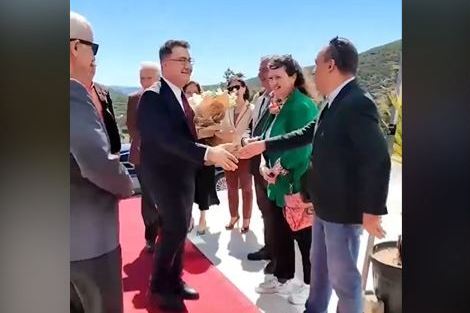 President Yusuf Baran celebrates award win