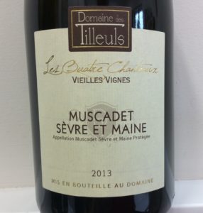 Muscadet Sevre et Maine sur lie 'Les Quatre Chanteaux' Vieilles Vignes