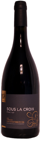 Sous La Croix organic Pinot Noir