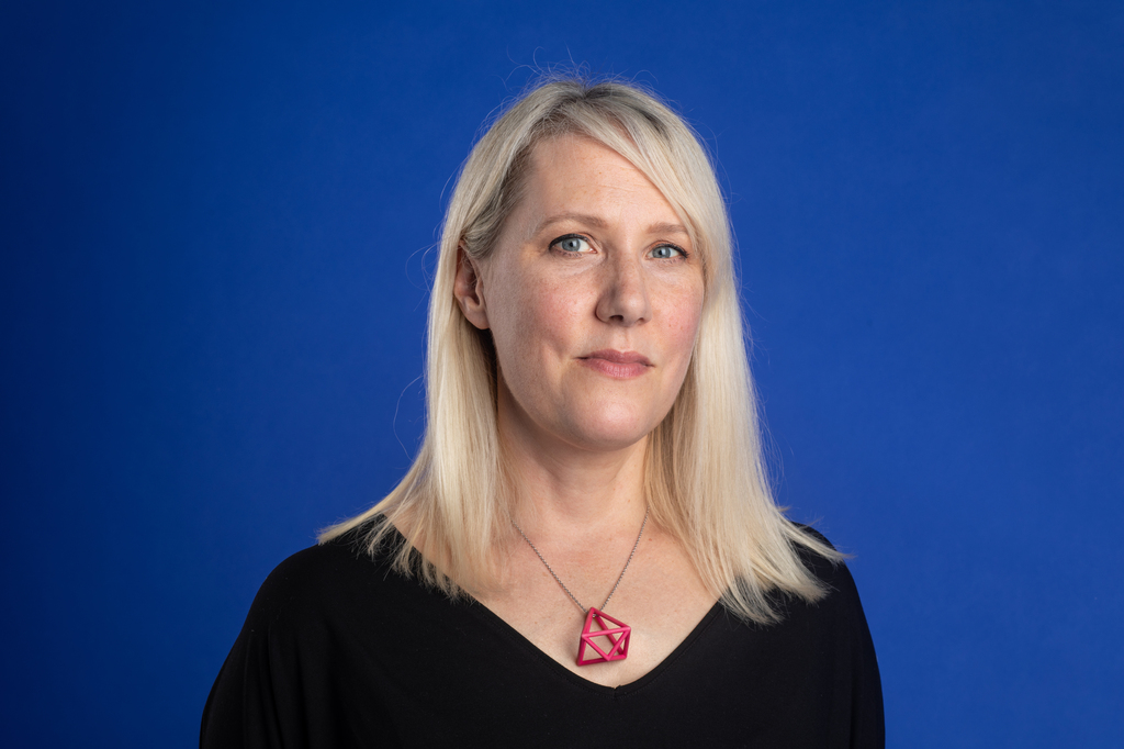 Elaine Kasket