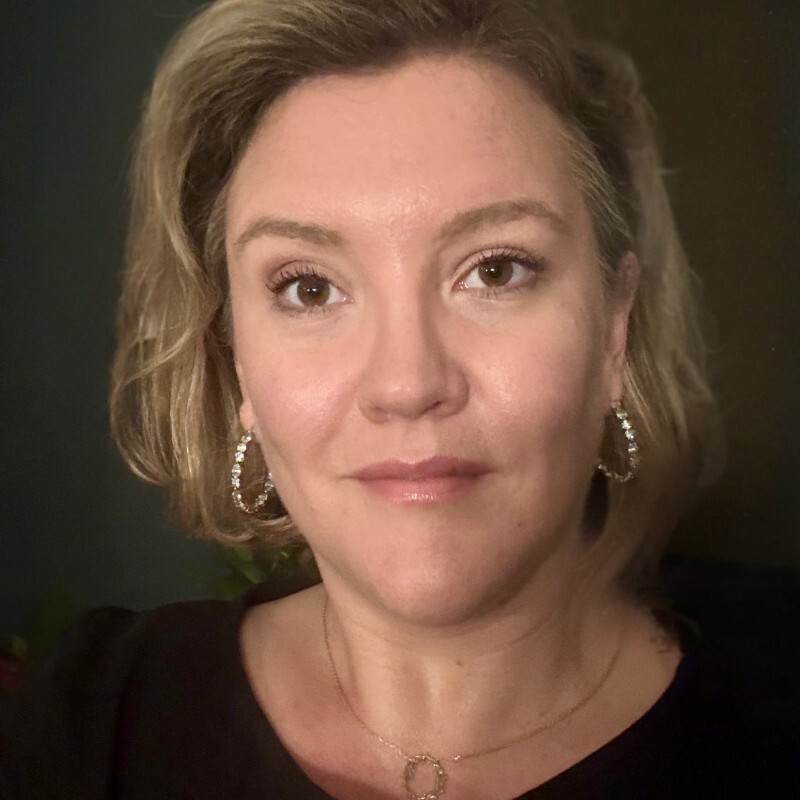 Isabelle Roughol, Broad History