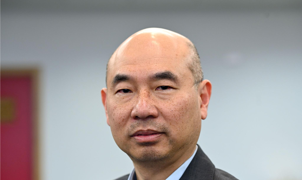 Freddie Quek, Henley Business School and The NextPath Device Consortium