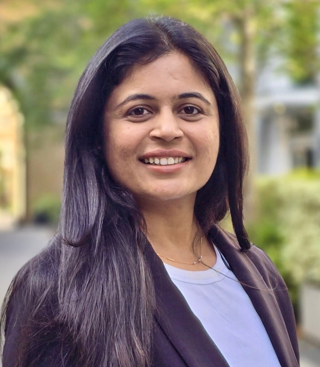 Shruti Naik, Lloyds Banking Group