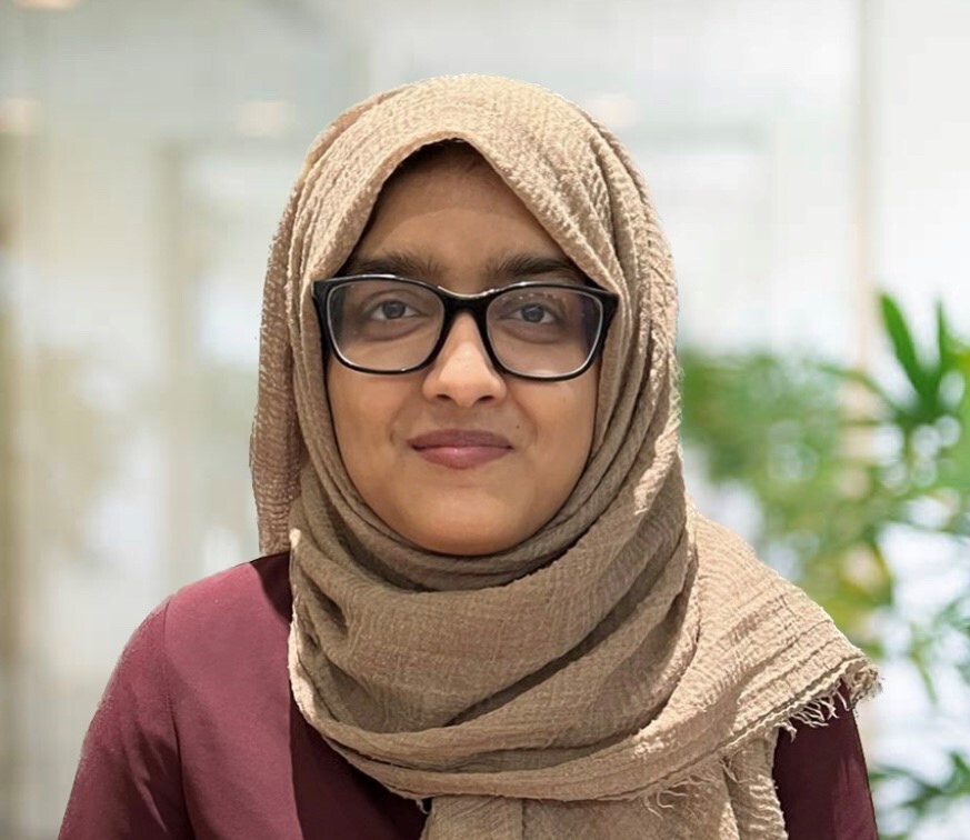 Adiba Baksh, Sage