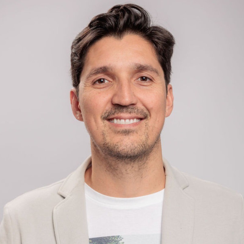 Pablo Sanabria von Walter, Qualtrics
