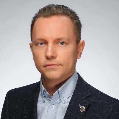 Dr Jaroslaw Wilk, Engave