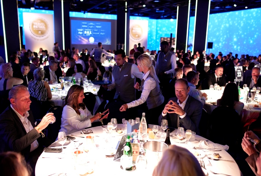 Guests enjoying dinner image