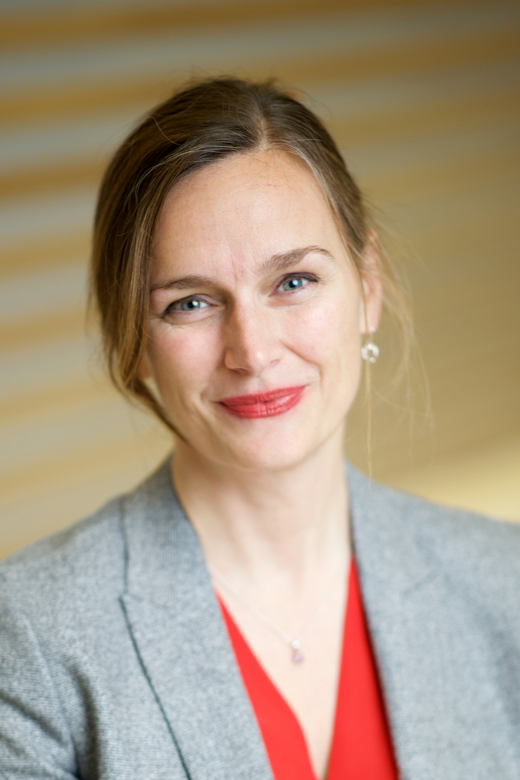 Lyndsey Bauer, Price Forbes