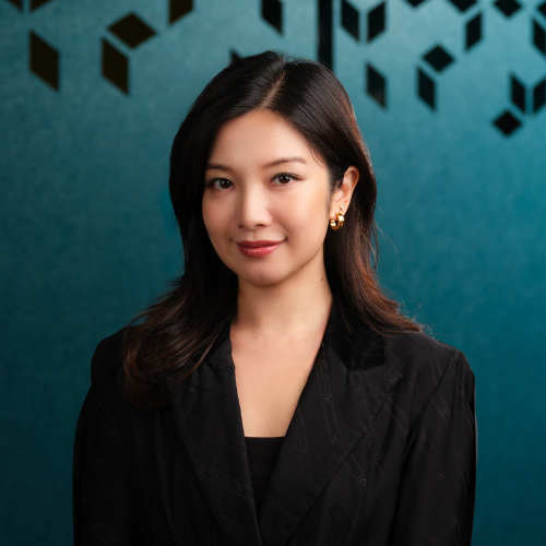Irin Ou, Vialto Partners