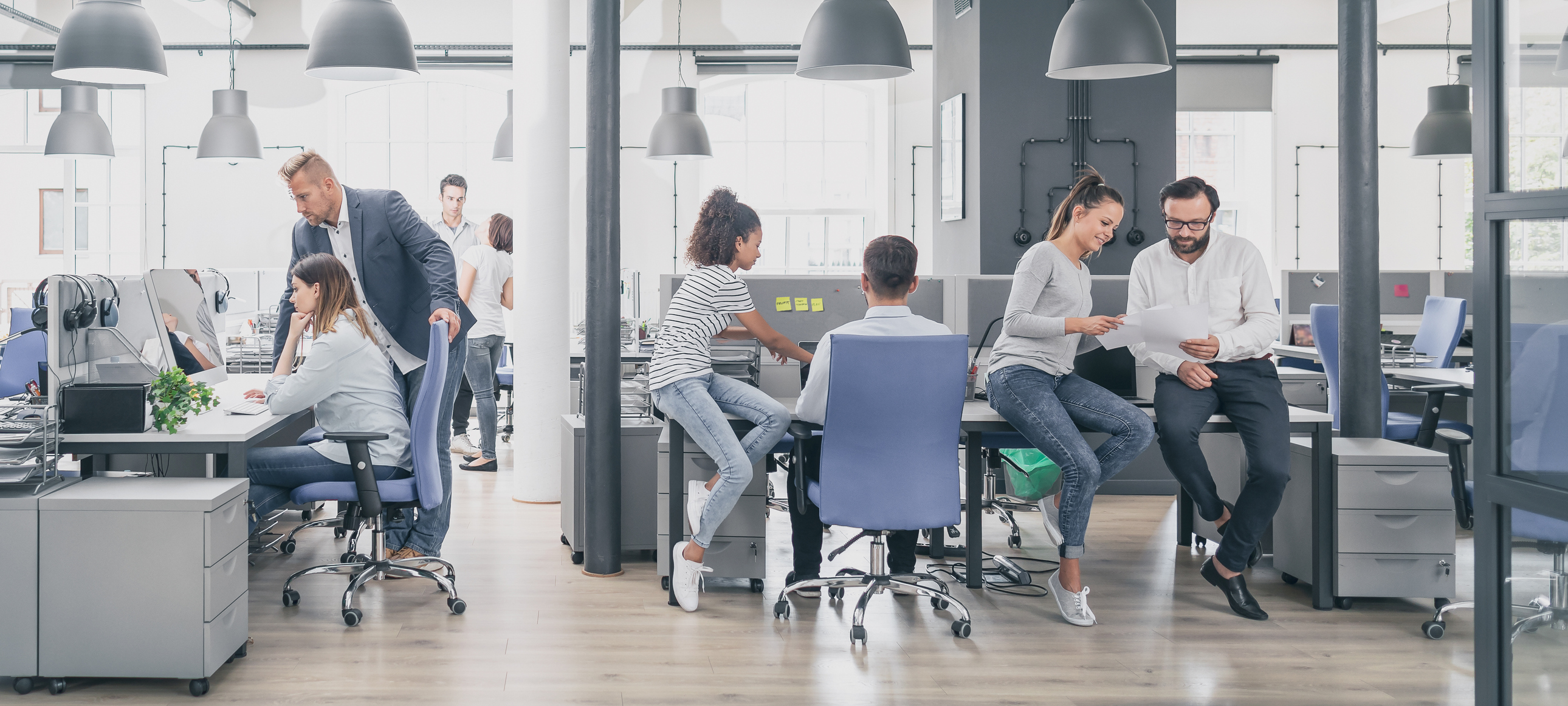 Businesses are losing almost two weeks’ work a year due to ineffective hot desking. HotDeskPlus has the answer
