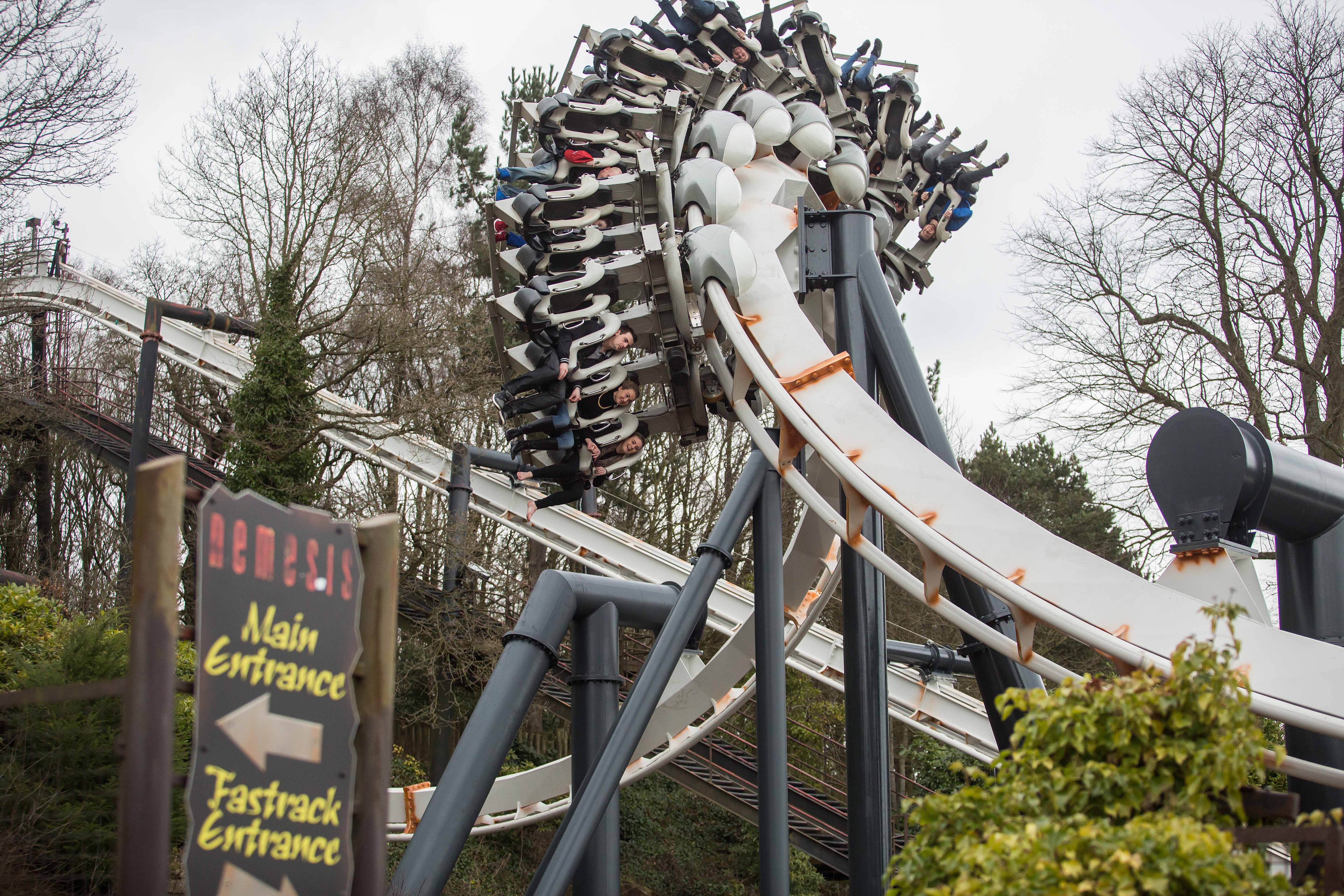 Merlin Entertainmennts - Visit the UK's top theme parks!