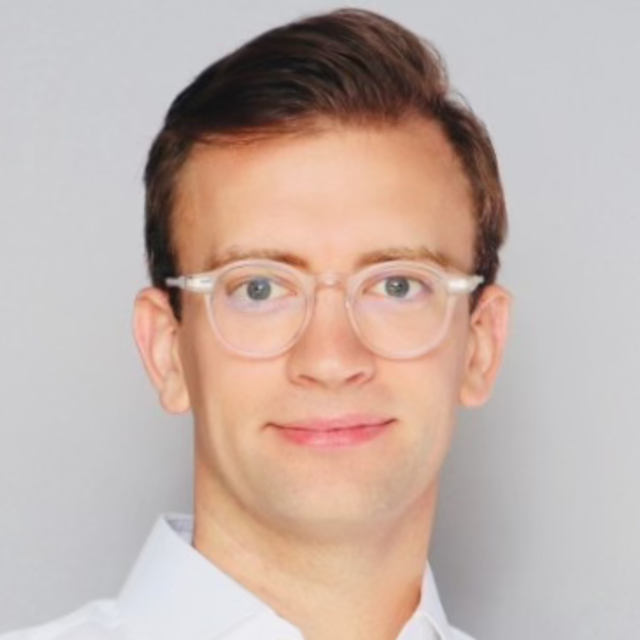 Nikolaus Grefe, Intapp