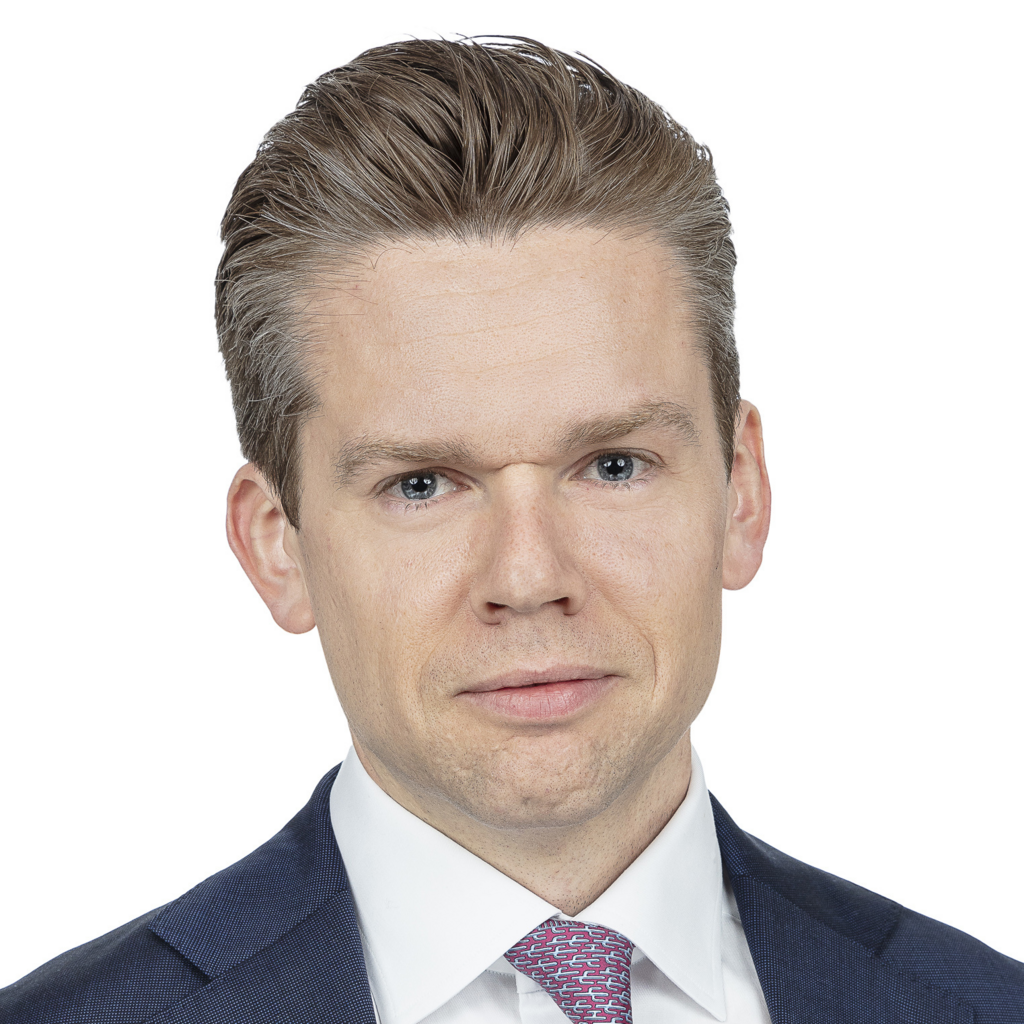 John Gustafson, Baker McKenzie