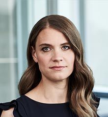 Julia Wallon, Castik Capital