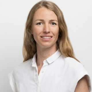 Anaïs Blarel, Revaia