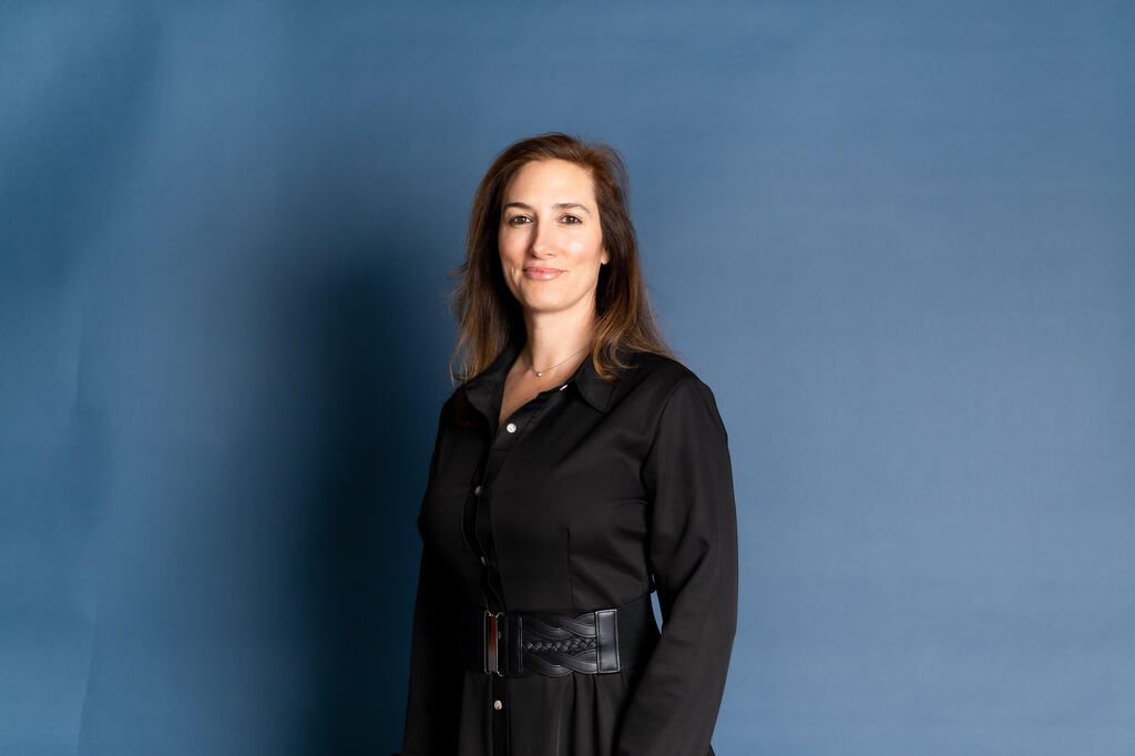 Amber Hilkene, Stanley Capital