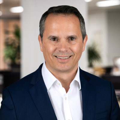 Leo Scanavino, British International Investments