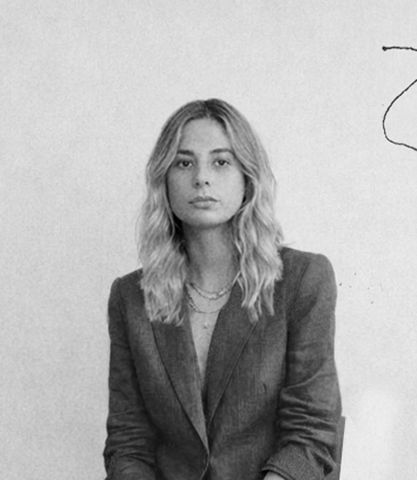 Danae Gosset, Pencil TV