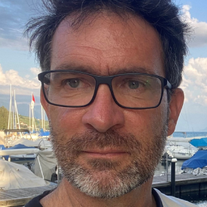 Dr. Julien Laboureau