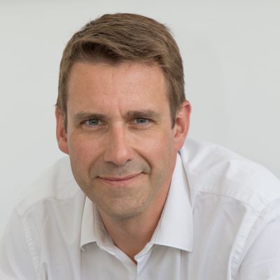 Dr Gregory Lambert