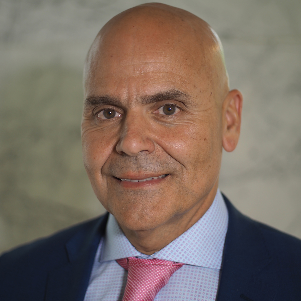 George Paraskevakos