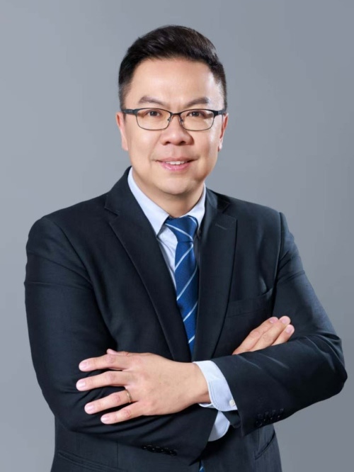 Dr. Ignatius Man-Yau Szeto, Yili