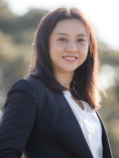 Emily Chu, Hey! Chips
