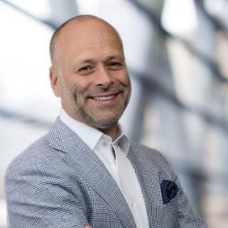 Ralf Van Der Ven, Advario