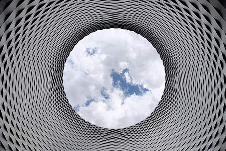 Webinar: From Local to Global: Scaling Business Comms Through the Cloud