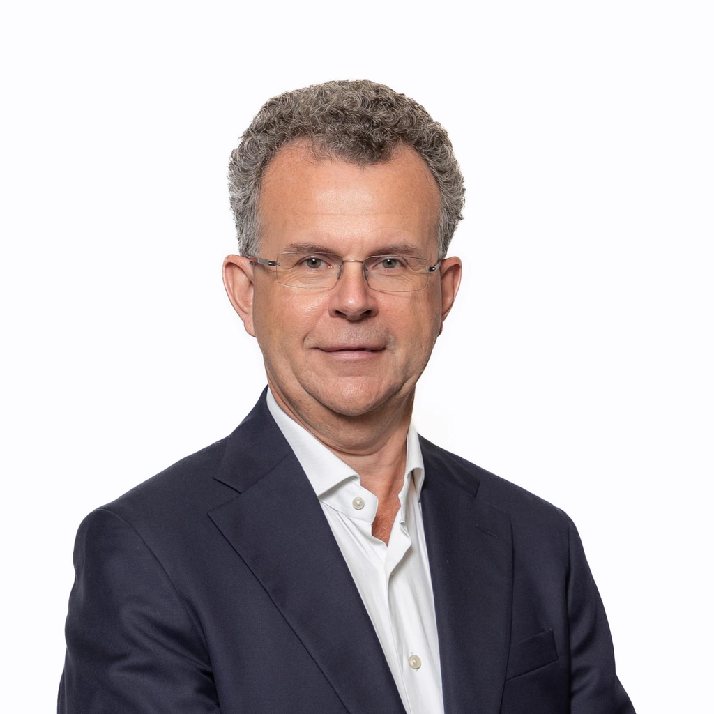 Dr Robert Kelly, Beacon Hospital