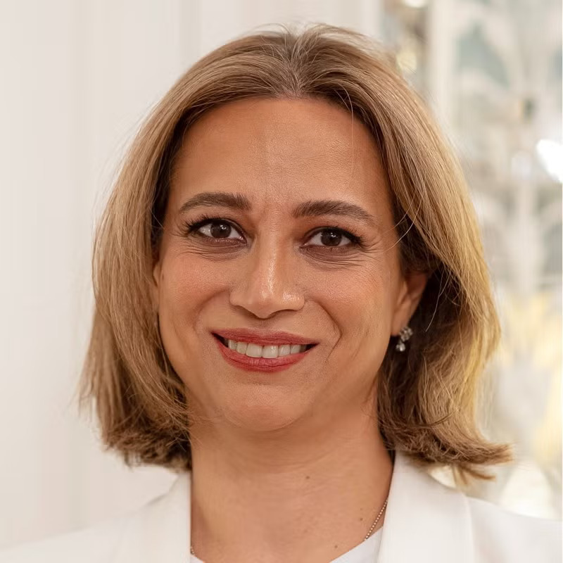 Negar Sadeghi, Group Bel