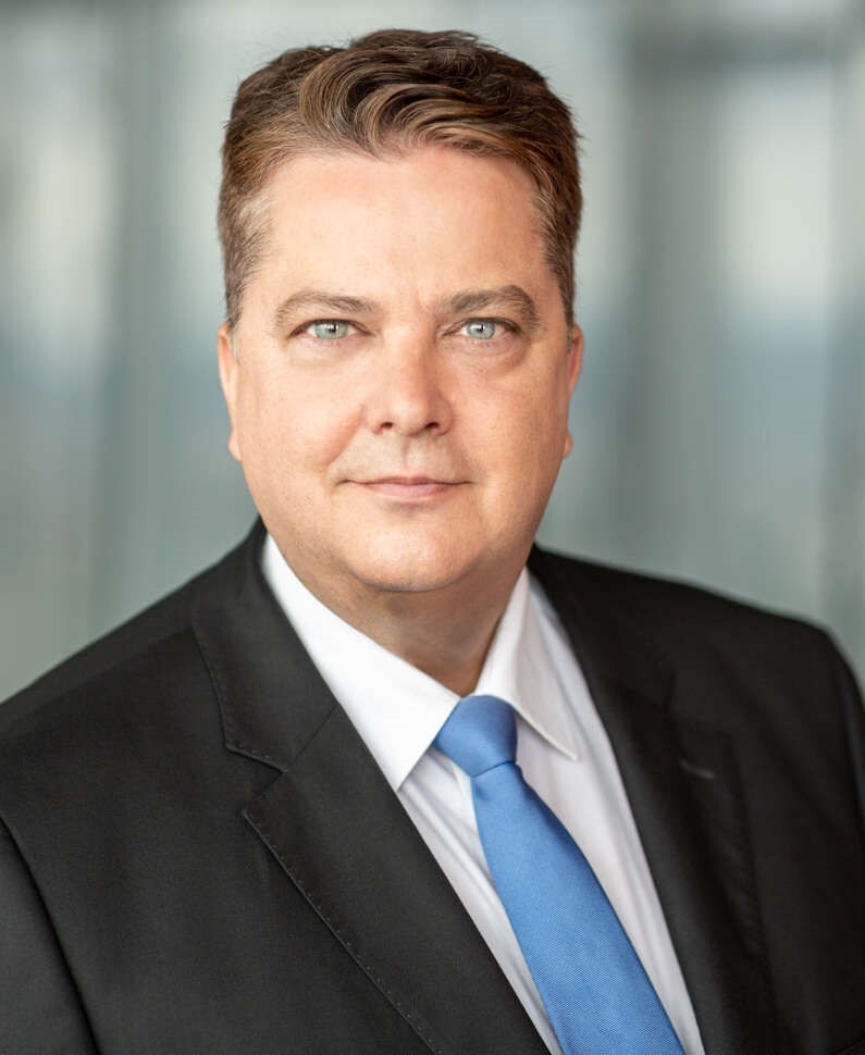 Christian Rhino, Deutsche Bank