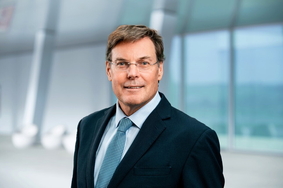 Warwick Brady, Swissport International