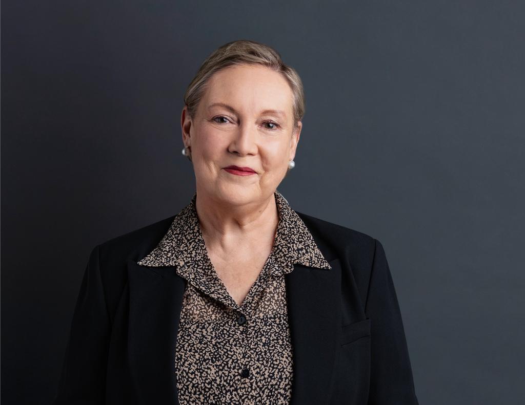 Lynne Gallagher, AER