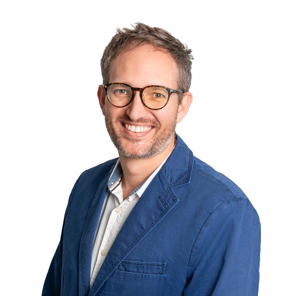 Dominic Adams, Energy Networks Australia