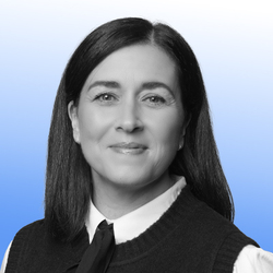 Kirstie Di Stazio, Albaray